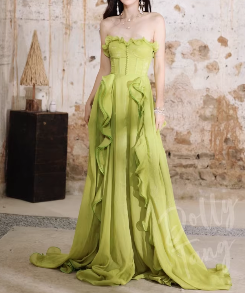 Chic Lime Green Strapless Ruffled Chiffon Prom Dress DP7970