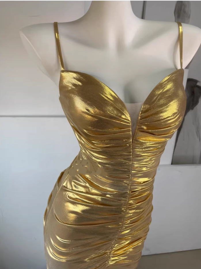 Luxury Gold Metallic Prom Dress Spaghetti Strap Ruched Sweetheart Evening Gown DP7980