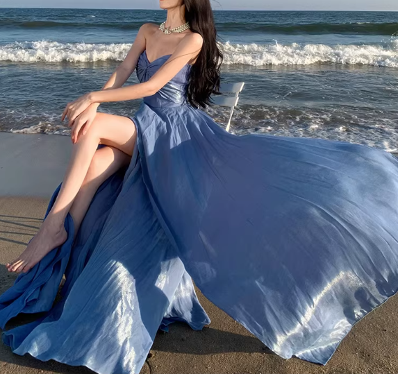 Luxury Elegant Blue Strapless Layered Evening Gown DP7981
