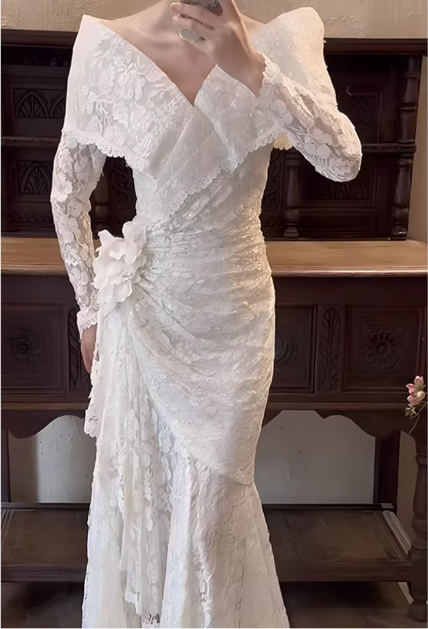 Vintage Ivory Lace Mermaid Long Sleeves Floral Wedding Dress DP8068
