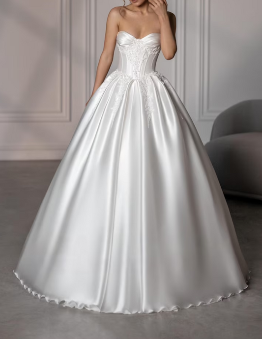 Elegant Satin Lace Applique Bridal Gown Sweetheart Strapless Wedding Dress DP8396