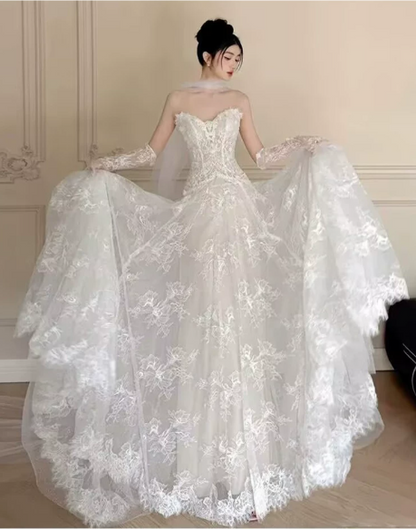 Romantic Sweetheart Strapless Floral Lace A-Line Detachable Long Lace Gloves Tulle Wedding Dress DP8624