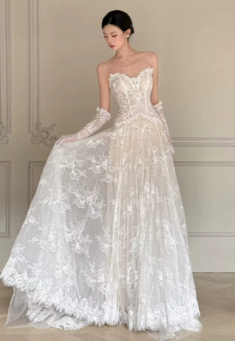 Romantic Sweetheart Strapless Floral Lace A-Line Detachable Long Lace Gloves Tulle Wedding Dress DP8624