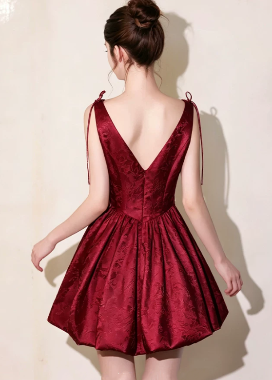 Elegant Burgundy Jacquard Satin Boat Neck Tie Strap A-Line Homecoming Dress DP8735
