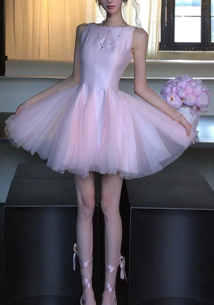 Elegant Pink Satin Tulle Sleeveless Boat Neck A-Line Homecoming Dress DP8748