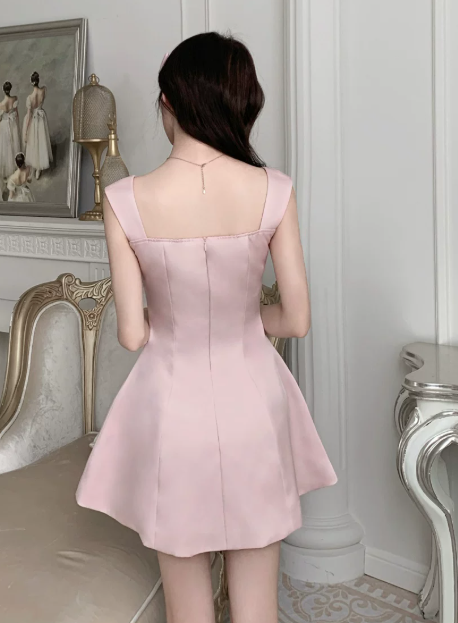 Cute Pink Sleeveless Rhinestone Round Neck Beaded 3D Floral A-Line Homecoming Dress DP8759