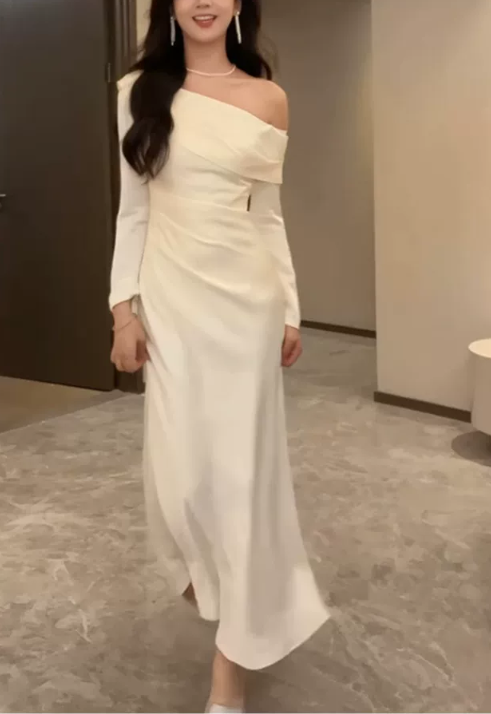 Elegant Ivory Satin One-Shoulder Long Sleeve Ruched Sheath Prom Dress DP8777