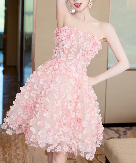 Romantic Pink Strapless 3D Floral Tulle A‑Line Homecoming Dress DP8804