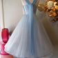 Retro Hellblaues Tüll-Design A-Linie Chiffon Partykleid Homecoming-Kleid Ballkleid Brautjungfernkleid DP6161