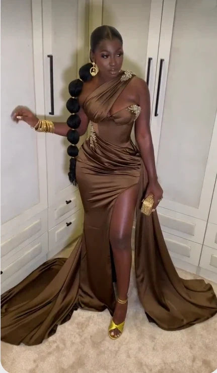 Elegant One-Shoulder Brown Satin Mermaid Prom Dress High Slit Beading – DSProm
