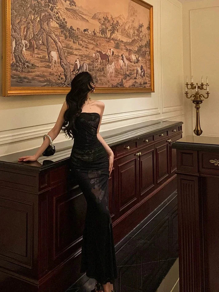 Vintage Black Strapless Floral Applique Design Elegant Sheath Evening Dress Prom Dress  DP6106
