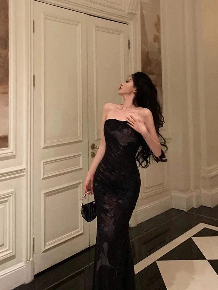 Vintage Black Strapless Floral Applique Design Elegant Sheath Evening Dress Prom Dress  DP6106