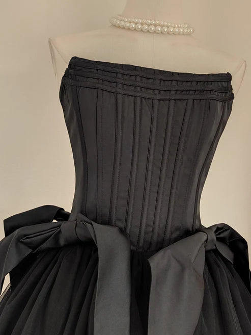 Retro Black A-line Strapless Lace-up Homecoming Dresses Short Satin 16th Birthday Dress DP6042