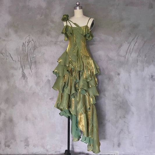 Retro Spaghettiträger Unregelmäßig Geraffte Abnehmbare Rose Design Elegante Satin Abendkleid Ballkleid DP6112