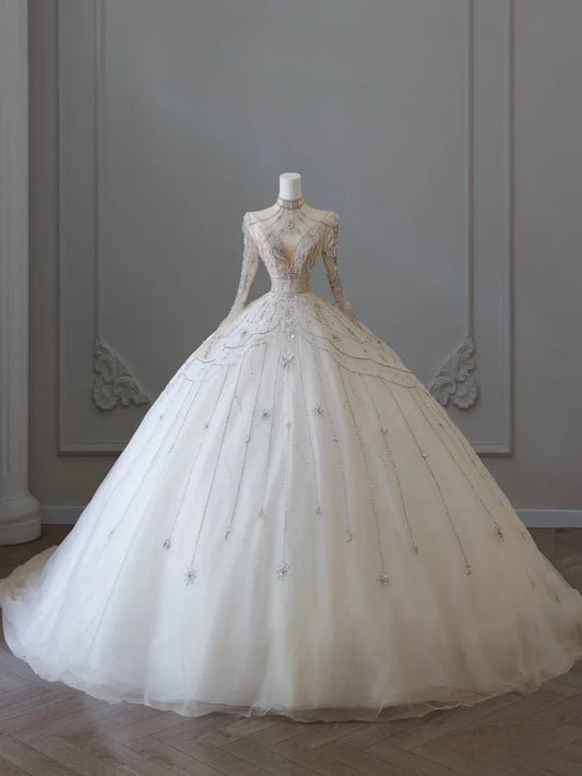 Vintage Brautkleid im A-Linien-Ballkleid-Stil mit funkelnden Perlen und langen Ärmeln, DP6115