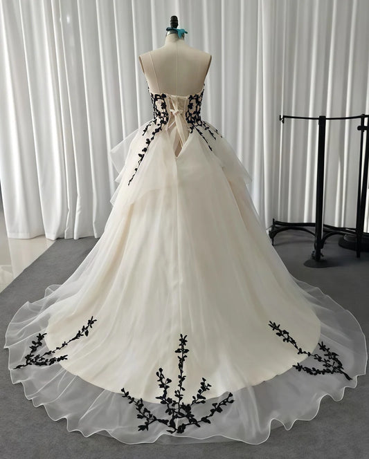 Elegant Ivory Applique 3D Flowers Sweet 16 Quinceanera A-Line Sweetheart Evening Dress Long Ball Gown DP6949