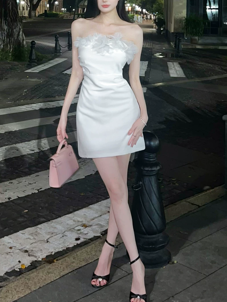 Elegant White Strapless Satin 3D Floral Ruched Bodycon Homecoming Dress DP8810