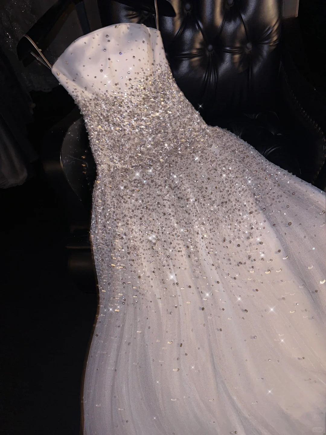 Glamorous Strapless Sequin A-Line Sparkling Tulle Formal Evening Gown DP7338