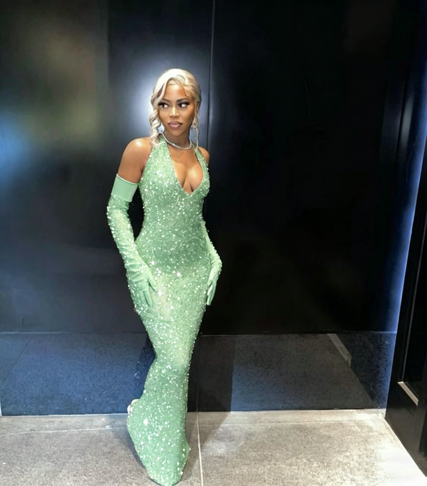 Gorgeous Sequined Mermaid Halter-Neck Formal Prom Dress Long Evening Gown BL18608