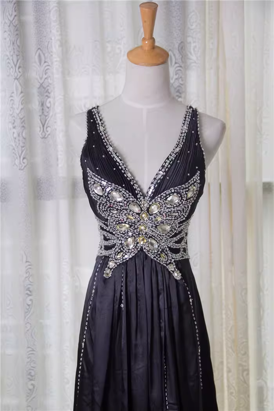 Glamorous Black Sleeveless Evening Gown Beaded Bodice A-Line Satin Prom Dress DP7607