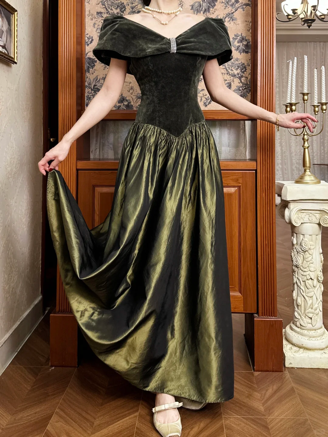 Traumhaftes smaragdgrünes schulterfreies Ballkleid für Sweet 16 Quinceañera DP7951