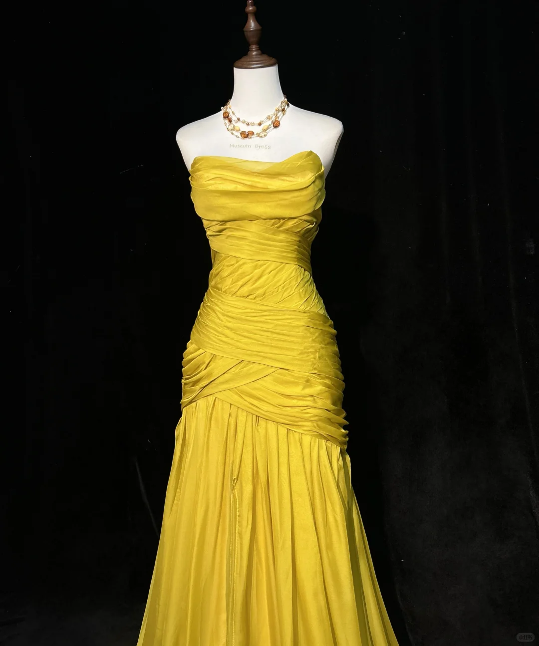 Elegant Yellow Strapless Ruched Prom Dress Mermaid Evening Gown DP7114