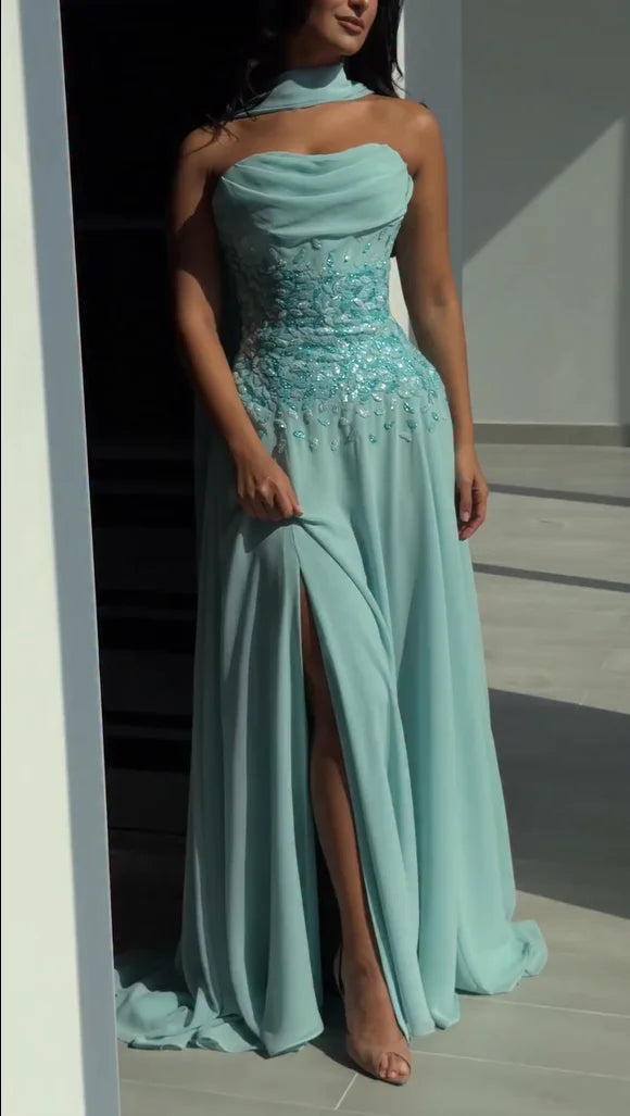 Robe de bal glamour en mousseline bustier brodée de paillettes avec fente haute Robe de soirée DP8216