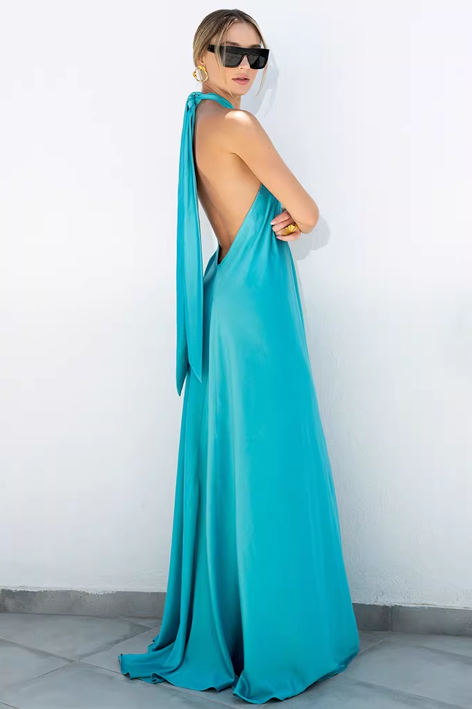 Glamorous Satin Halter-Neck Loose Flowy Evening Gown O-Ring Detail Prom Dress DP8113
