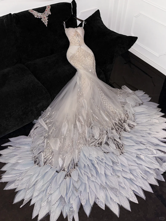 Wunderschönes Elfenbein Herzausschnitt Tüll Glitzerndes Pailletten Design Elegantes Meerjungfrau Bodenlanges Brautkleid, DP6171