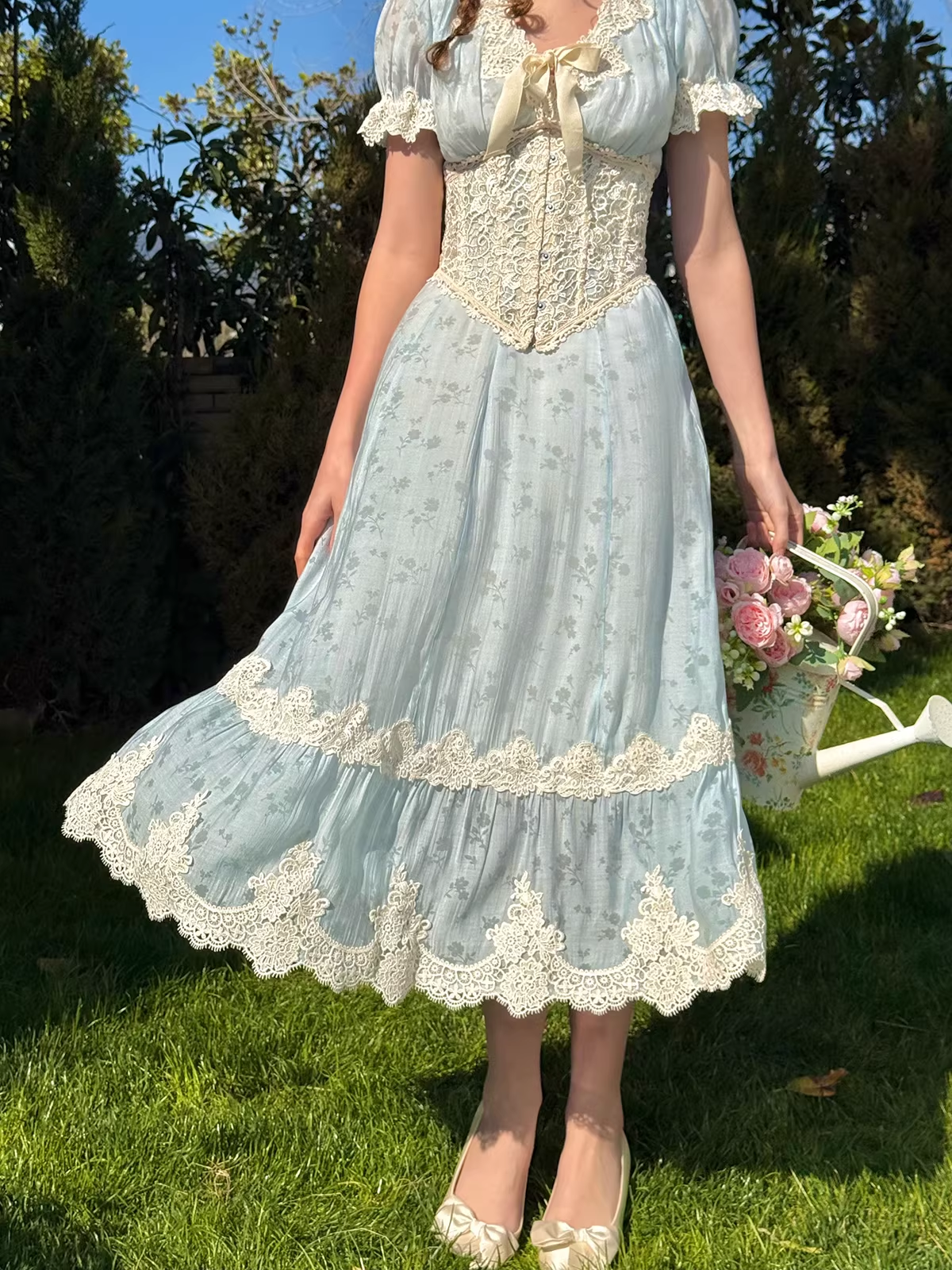 Vintage Blue Floral V-Neck Puff Sleeve Light Evening Gown DP8005