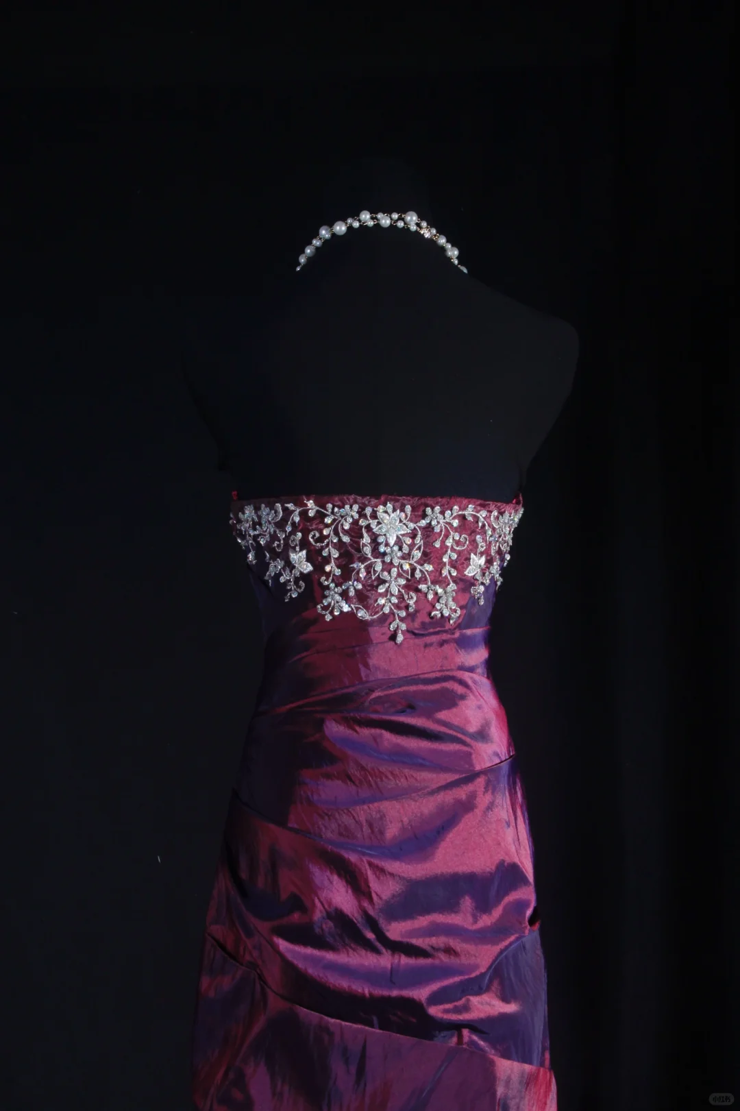 Glamorous Purple Satin Mermaid Strapless Embroidery Beaded Evening Gown DP7383