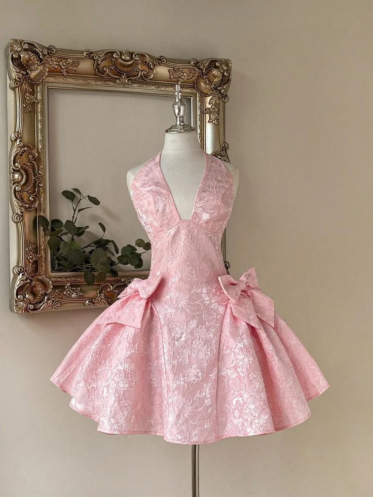 Elegant Pink Jacquard Halter-Neck Bow Mini A-Line Homecoming Dress DP8550