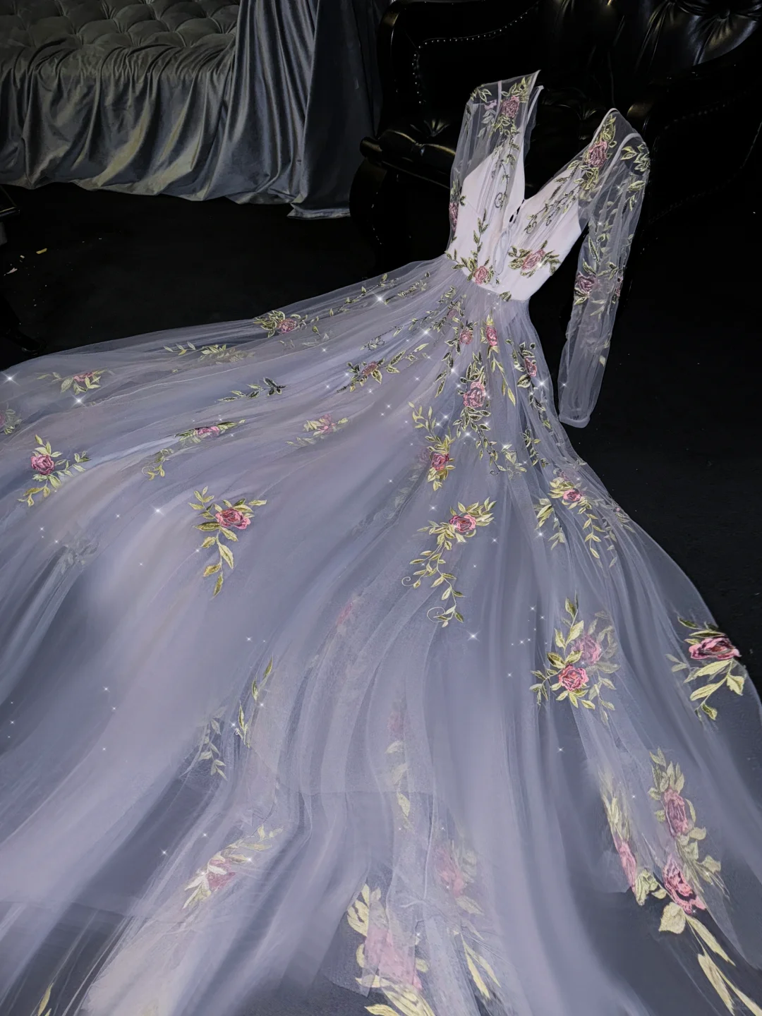 Glamorous A-Line Tulle V-Neck Floral Embroidery Evening Gown DP7332