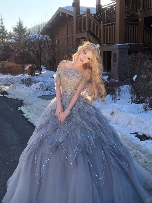 Wunderschönes, glitzerndes, schulterfreies Tüllkleid mit Pailletten und Perlen, A-Linie, Ballkleid für die Quinceanera, DP6300