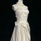 Vintage-Inspired Ivory Satin Strapless Lace Applique & Bow for Timeless Wedding Dress DP7283