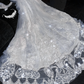 Elegantes, bodenlanges Brautkleid im Meerjungfrau-Stil mit herzförmigem Ausschnitt, Spitze und Tüll mit Perlenapplikationen, DP6173