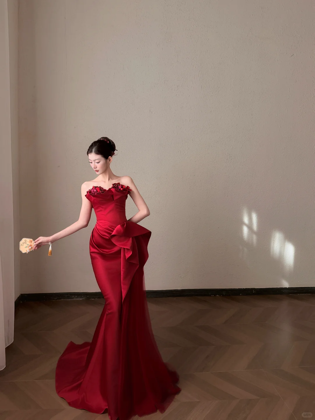 Vintage Red Satin Strapless Mermaid Evening Dress 3D Floral Appliques & Ruffled Prom Dress DP8309