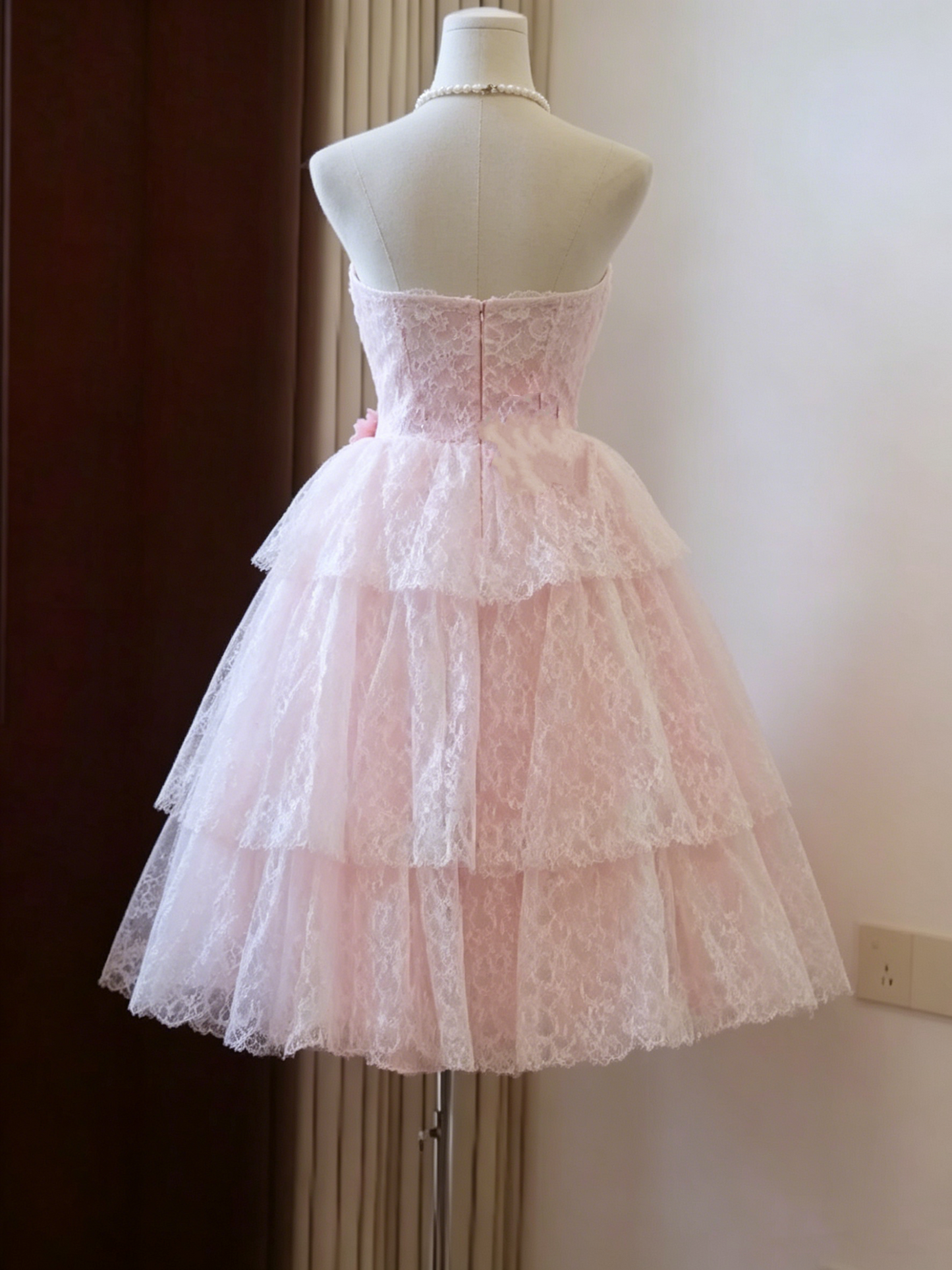 Vintage Pink Lace Tiered Strapless A-Line Homecoming Dress DP8375