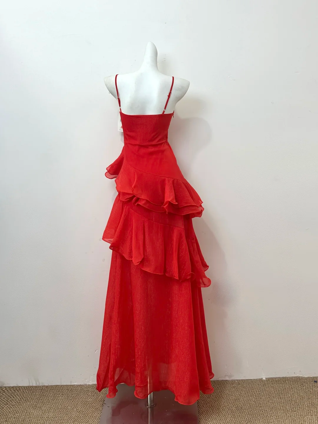 Glamorous Red Spaghetti Strap Ruffle Maxi Prom Dress, Sweetheart Neck Bow Tie A-Line Formal Evening Gown for Party DP8249