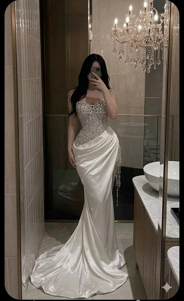 Glamorous Strapless Mermaid Satin Ruched Wedding Dress DP8427