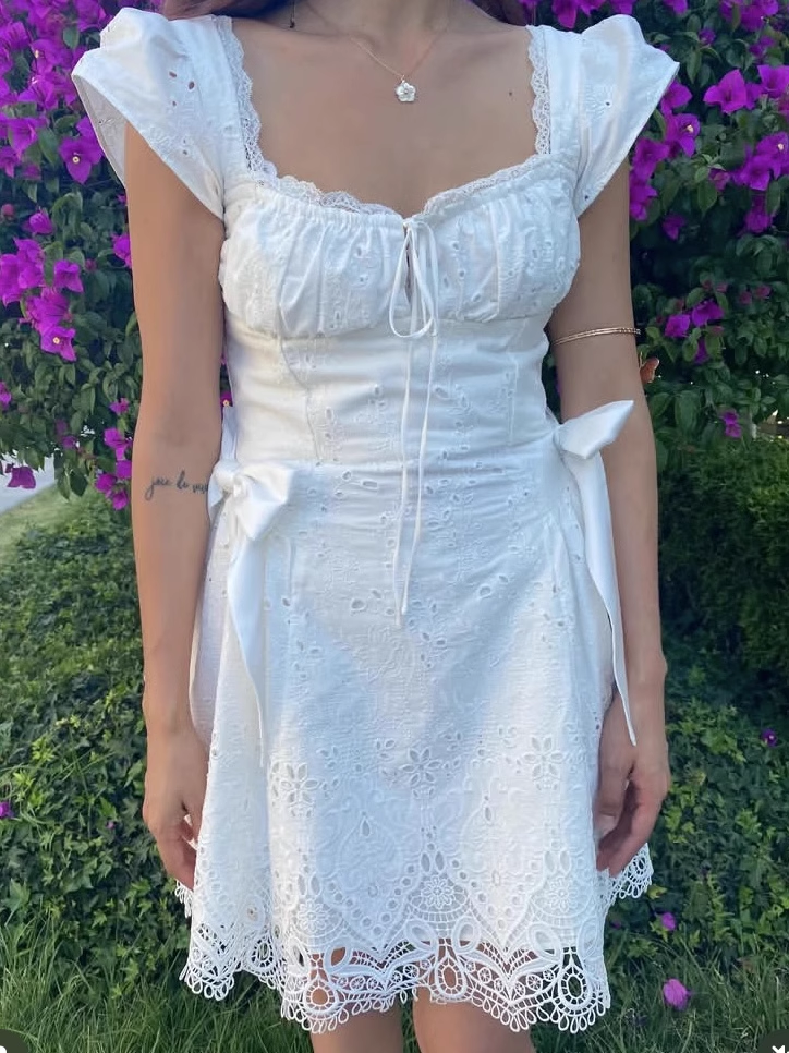 Fashion White Lace Short-sleeved Design A-line Party Dress Homecoming Dress , DP5866