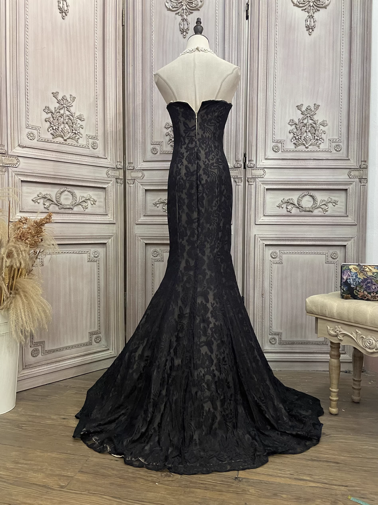 Vintage Black Strapless Mermaid Lace Evening Gown Sheer Floral Embroidery Formal Prom Dress DP7593