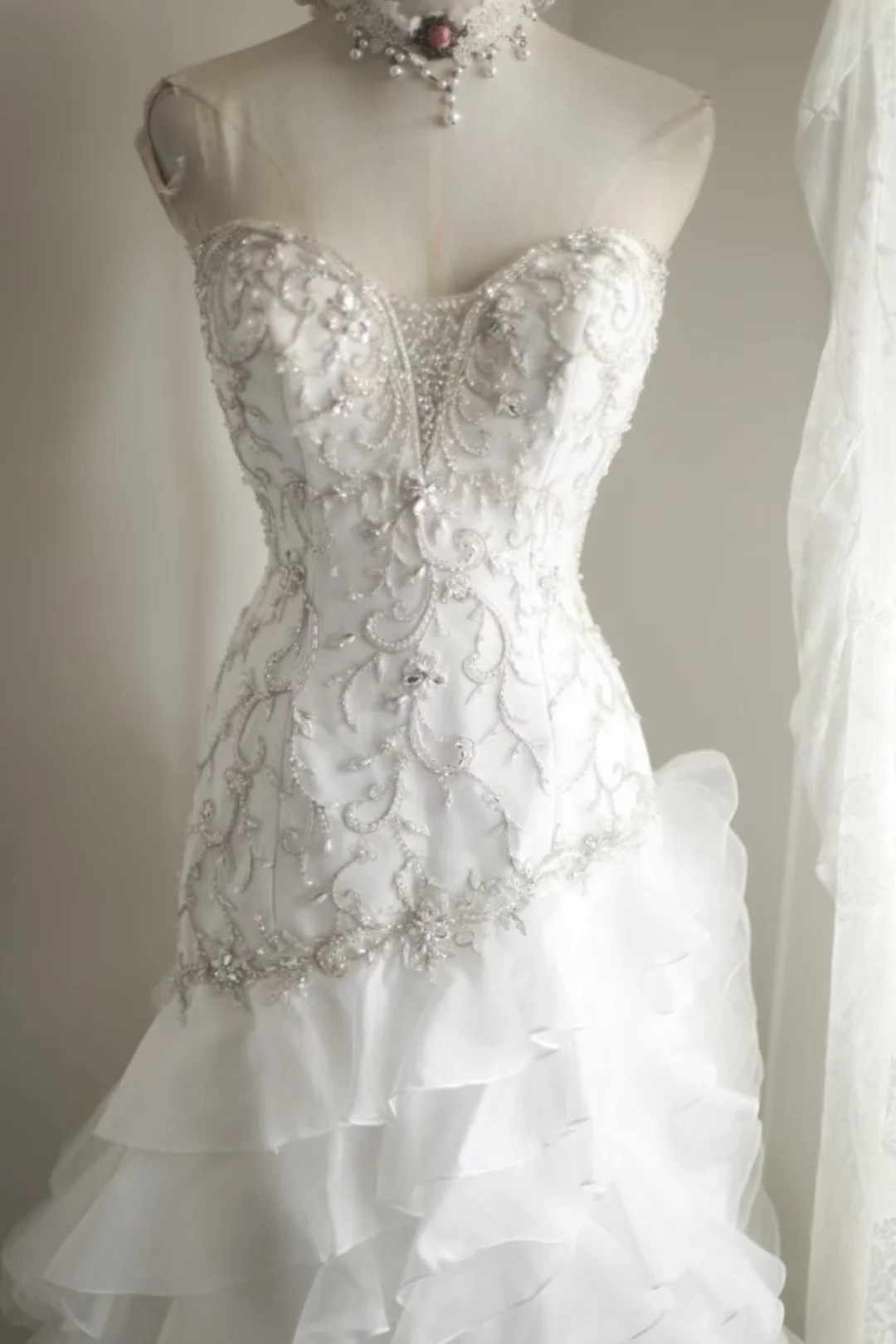 Vintage White Lace Strapless Ruffled Mermaid Embellished Bodice & Train Wedding Dress DP7653