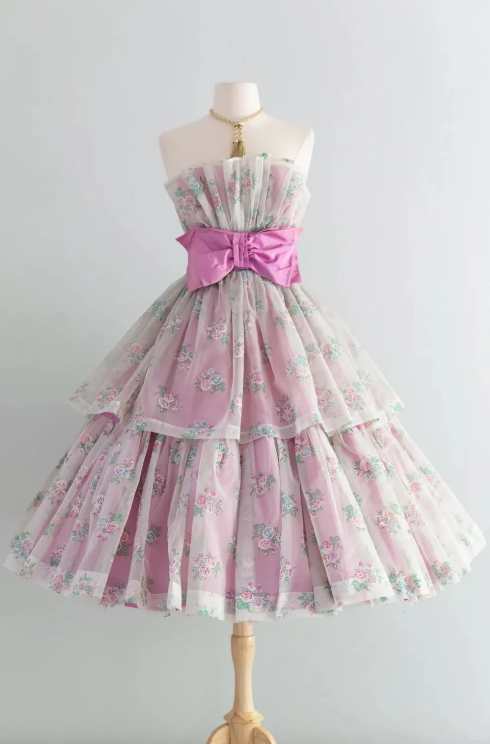 Vintage Strapless Floral Tiered Tulle Bow Detail Homecoming Dress DP8376