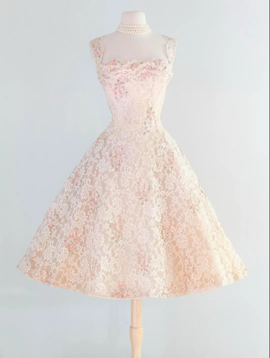 Retro Pink Floral Exquisite Embroidery Design A-Line Short Homecoming Dress Party Dress DP6216