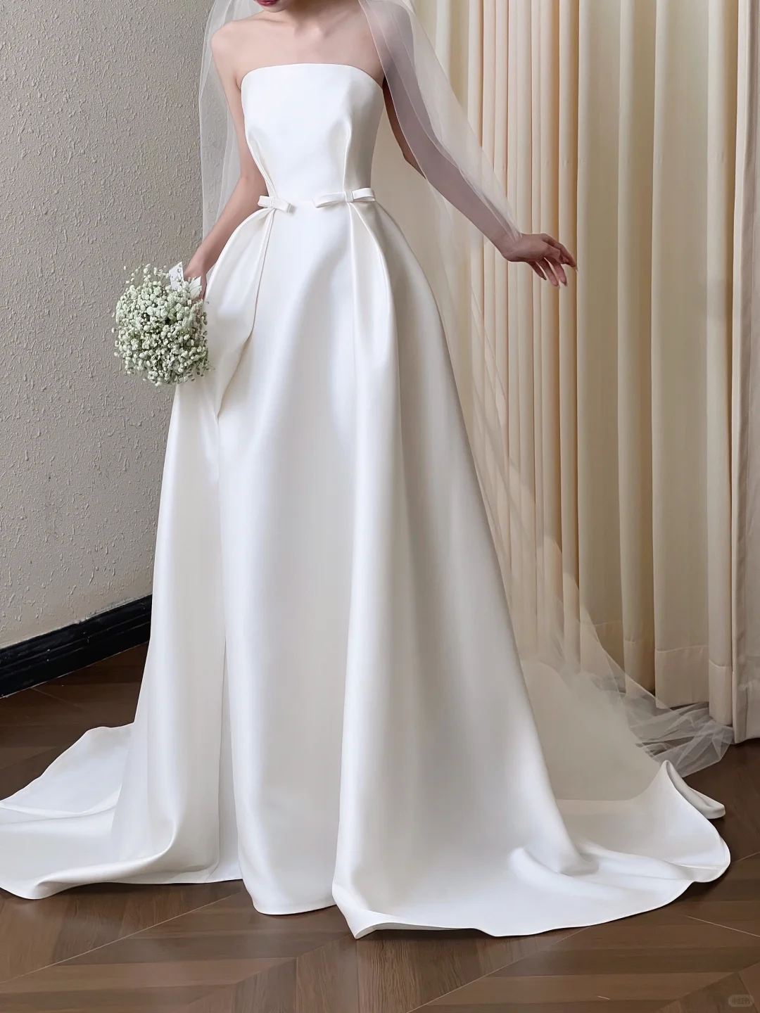 Glamorous Satin A-Line Strapless Wedding Dress with Detachable Tulle Veil DP7123