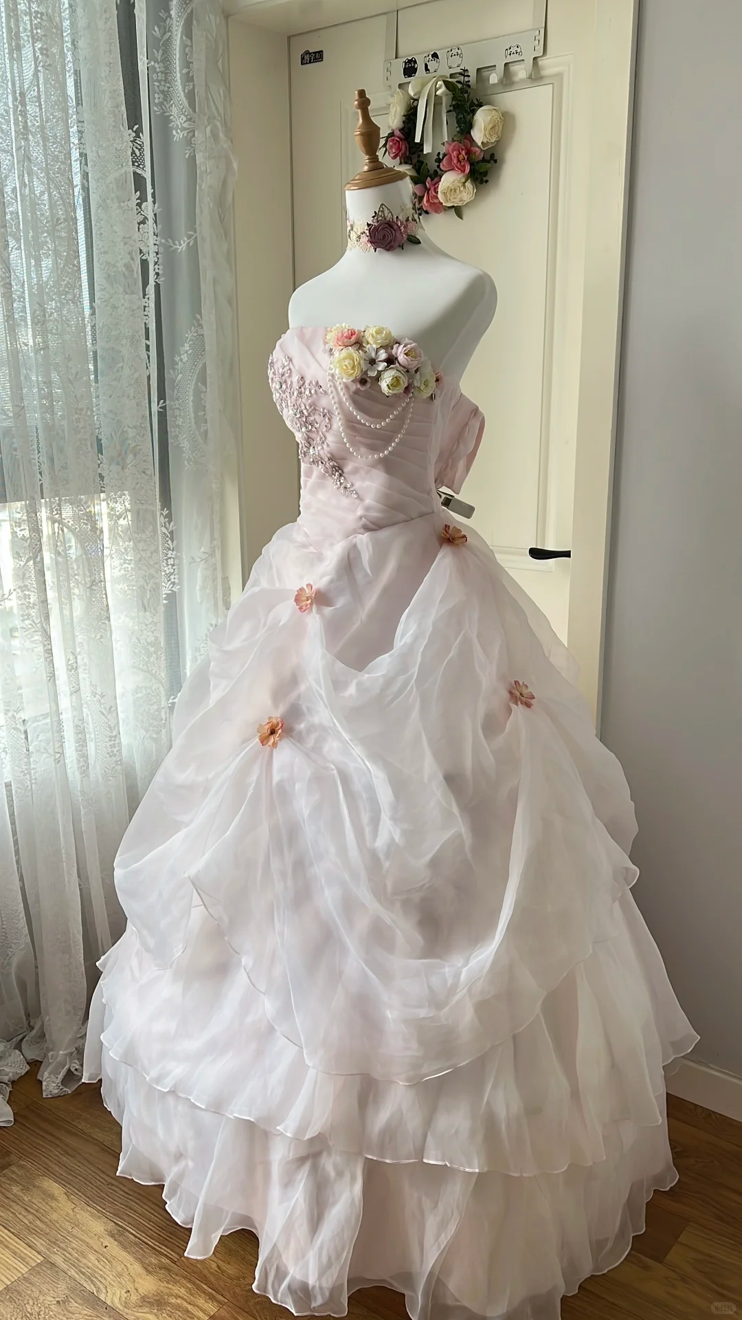 Vintage Light Pink Strapless Tulle 3D Floral Ruffled Tiered Sweet 16 Quinceanera Ball Gown DP7362