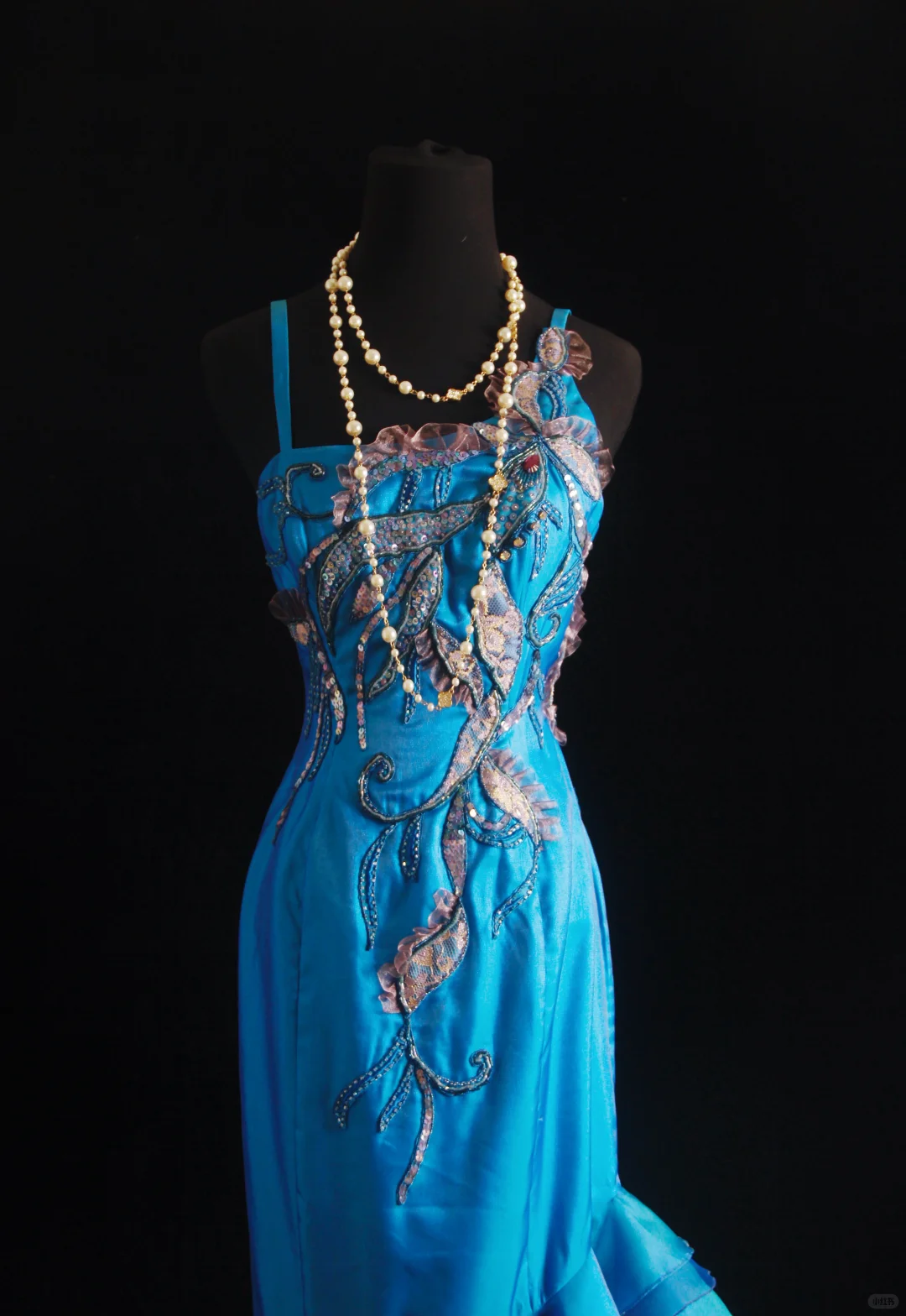 Vintage Blue Mermaid Spaghetti Straps Sequin Beaded Embroidery Evening Gown DP7375