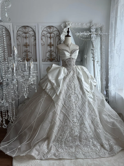 Luxury Ivory Strapless Sweetheart Wedding Dress Beaded Lace Embellished Royal Bridal Gown DP8246