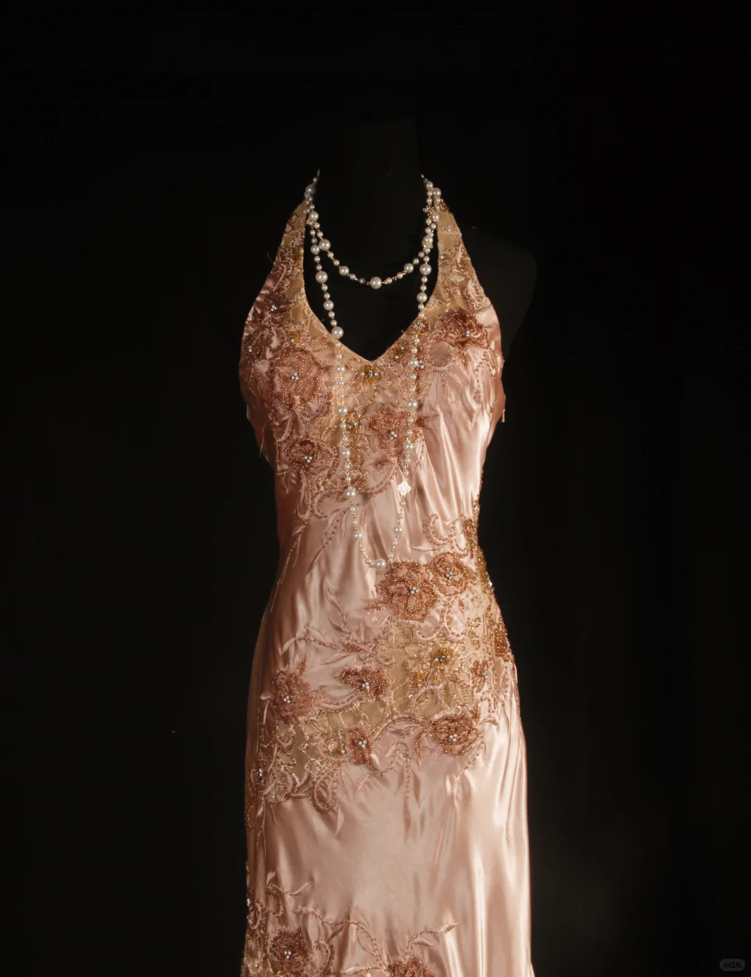 Glamorous Champagne Satin Halter-Neck Floral Embroidery Beaded Evening Gown DP7384